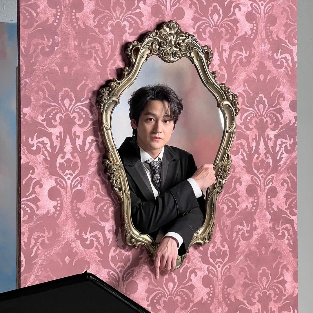 Momen yang diabadikan oleh penggemar Kim Bum