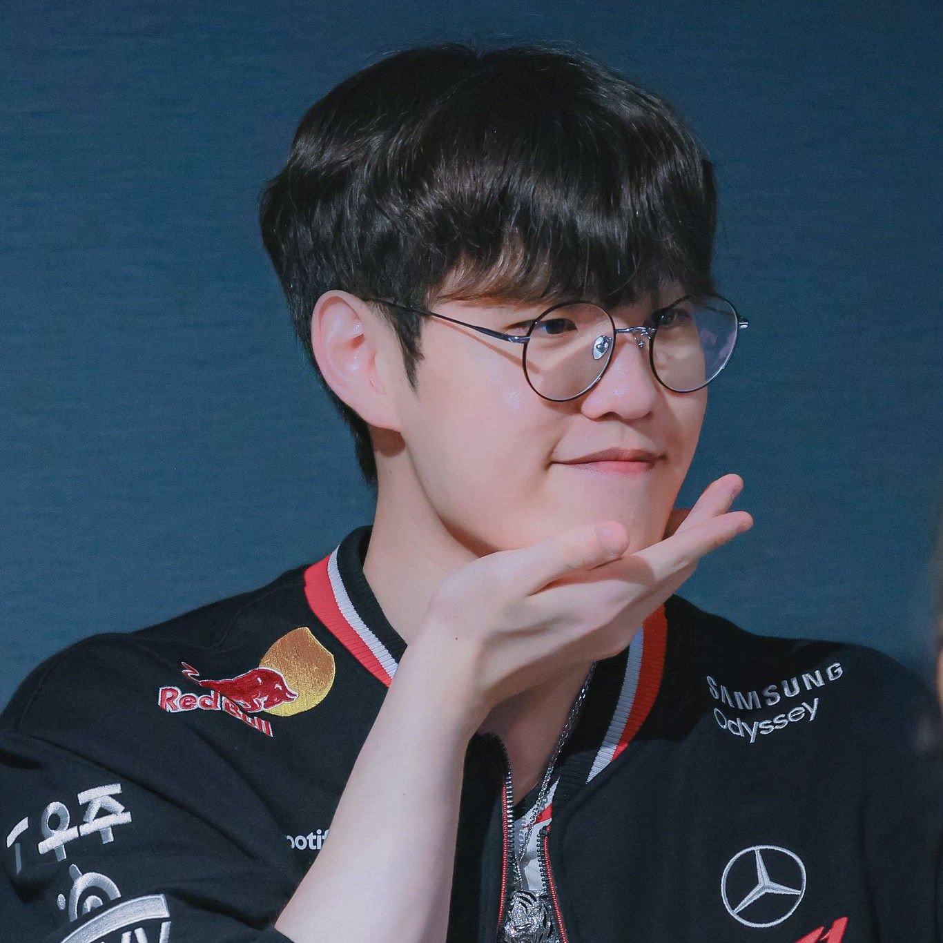 Behind-the-scenes cut of Oner