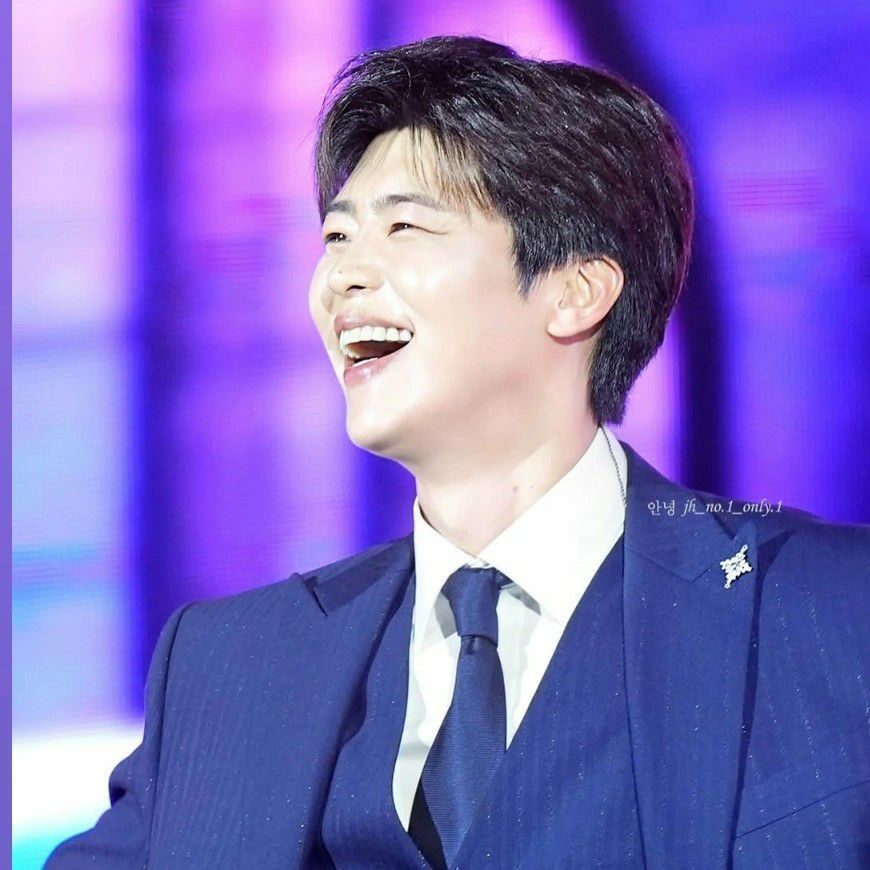 Recent activity shot of Park Jihyeon