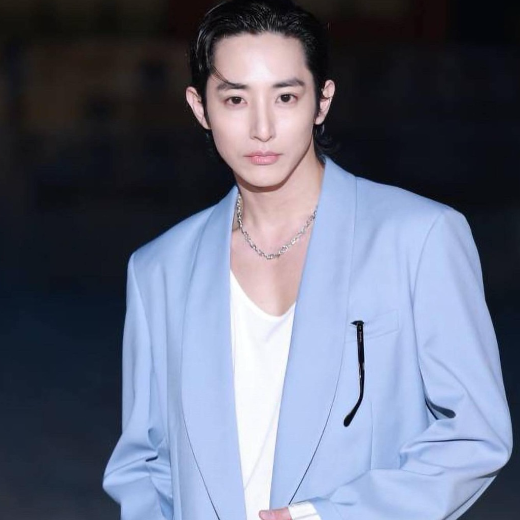 Behind-the-scenes cut of Lee Soohyuk