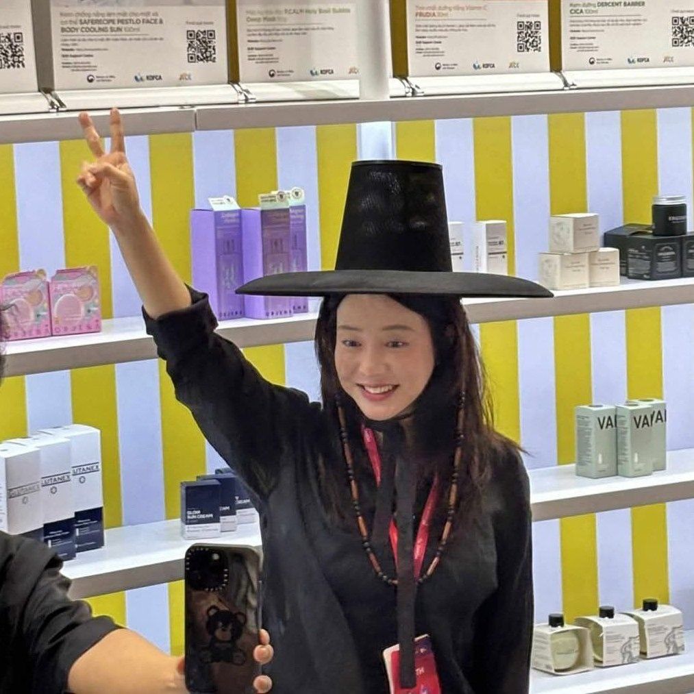 Latest photo of Song Jihyo