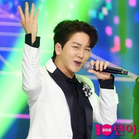 A moment captured by a fan of Kim Soochan