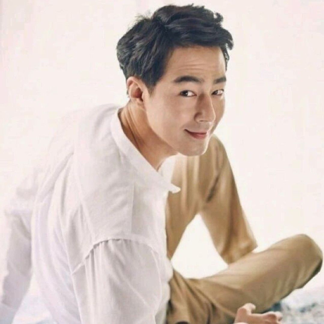 Behind-the-scenes cut of Jo Insung