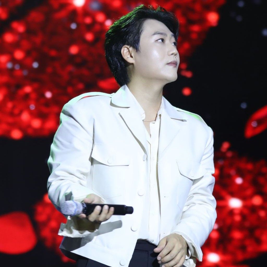 Behind-the-scenes cut of Min Soohyun