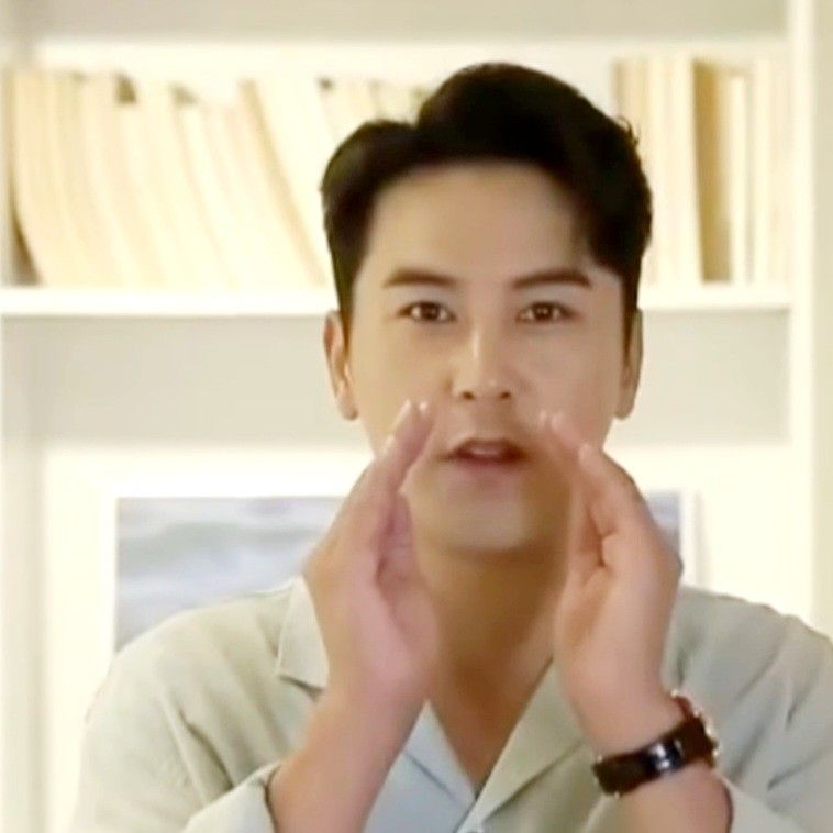 Latest photo of Jang Minho