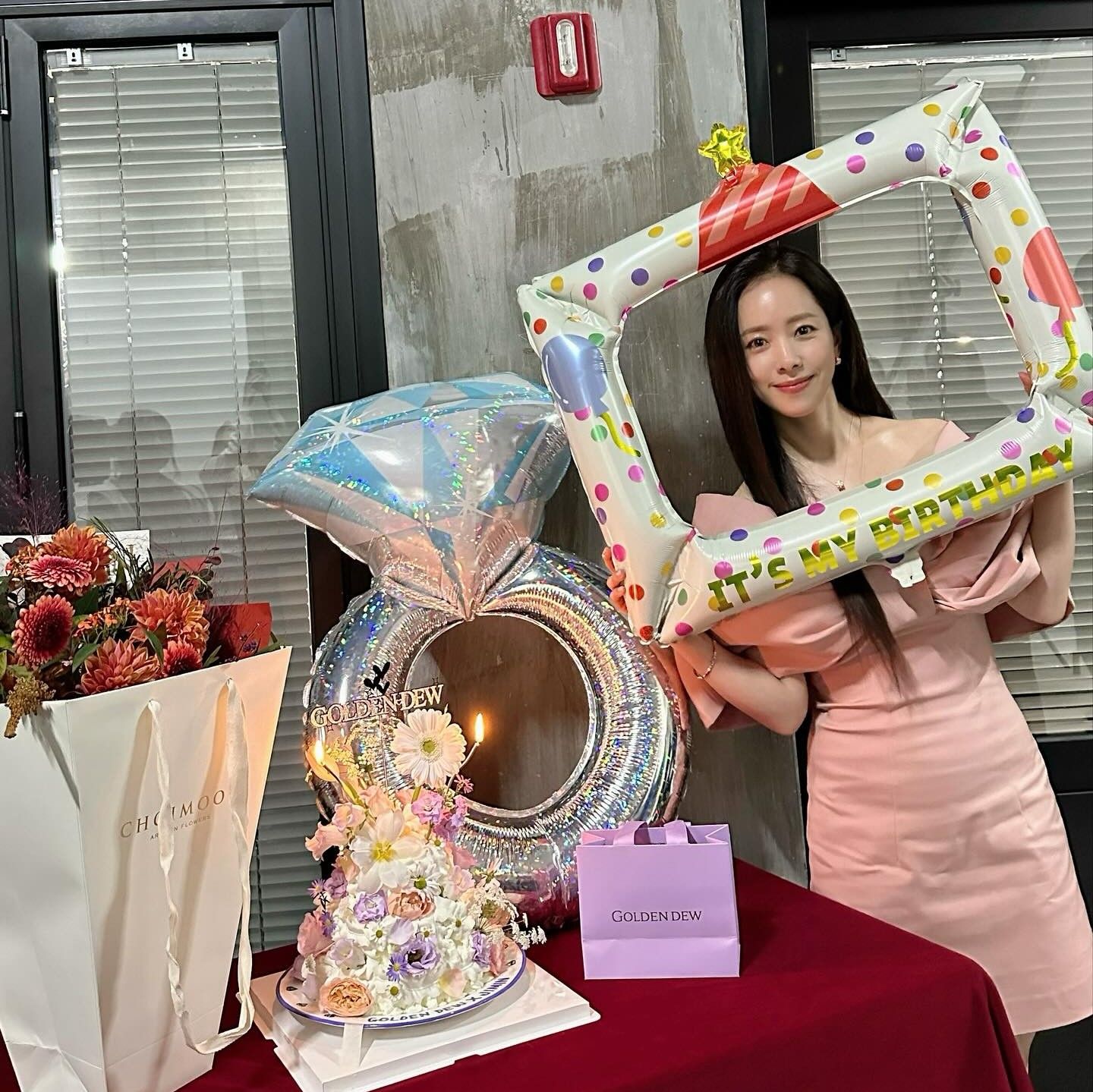 Latest photo of Han Jimin