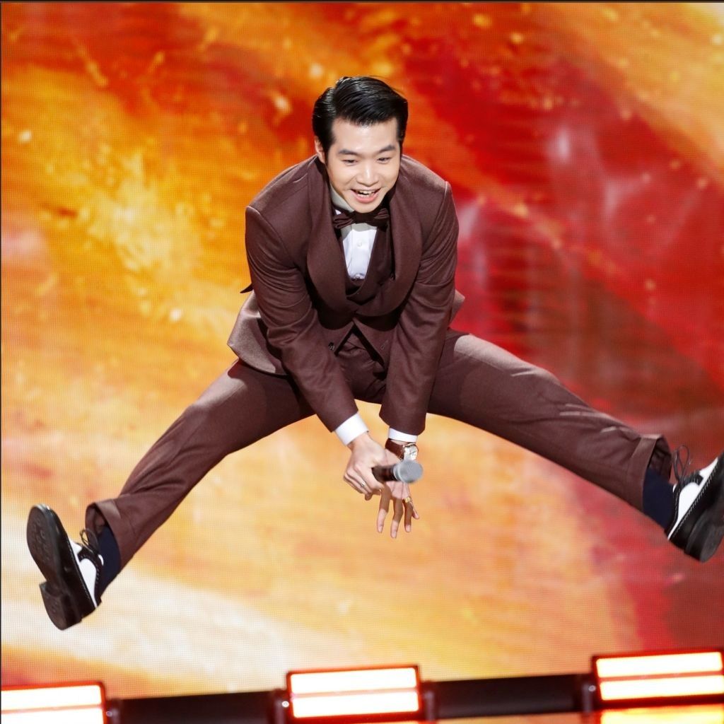 Behind-the-scenes cut of Jo Myungsup