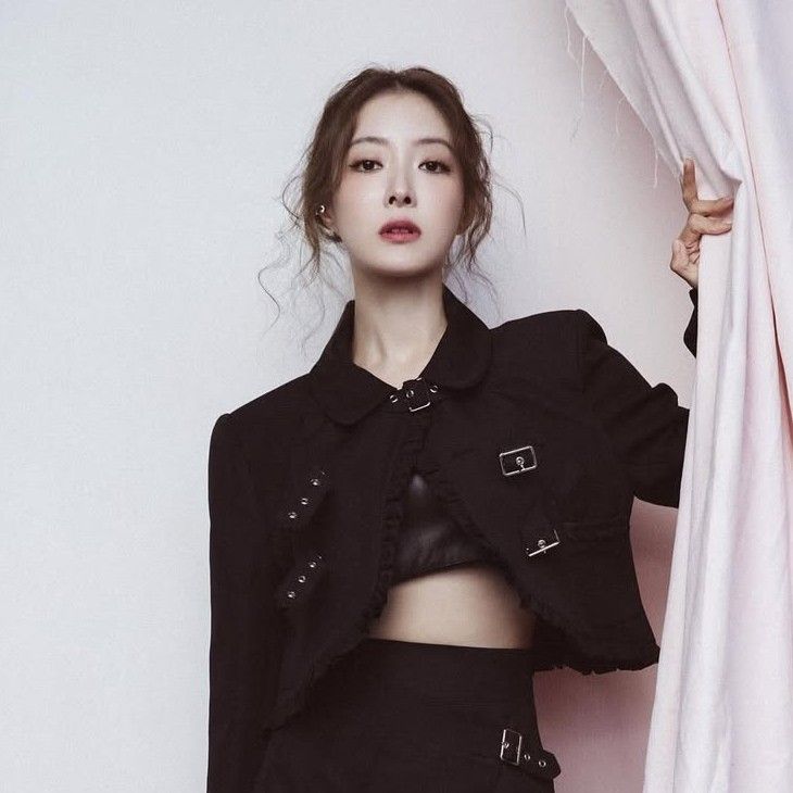 Recent activity shot of Lee Seyoung
