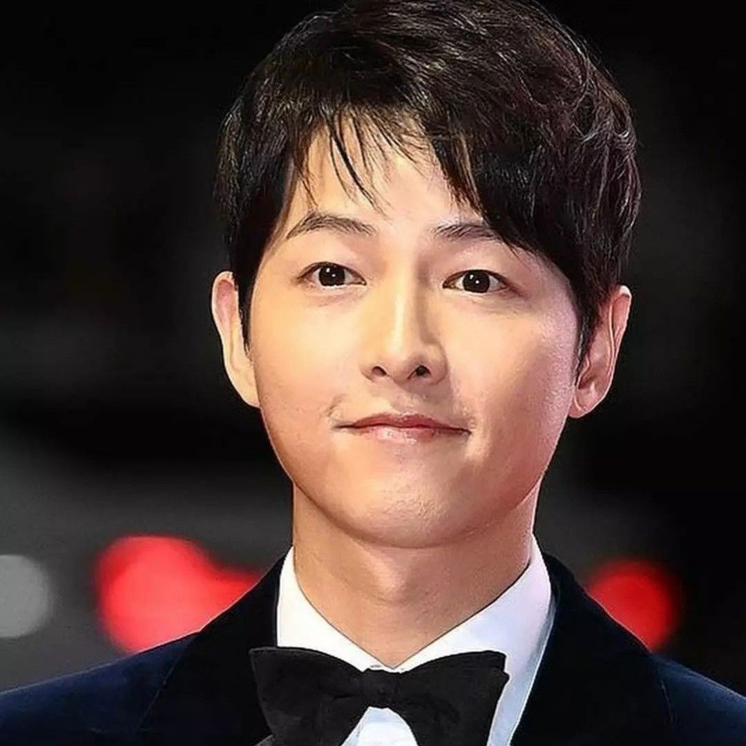 宋仲基的最新照片