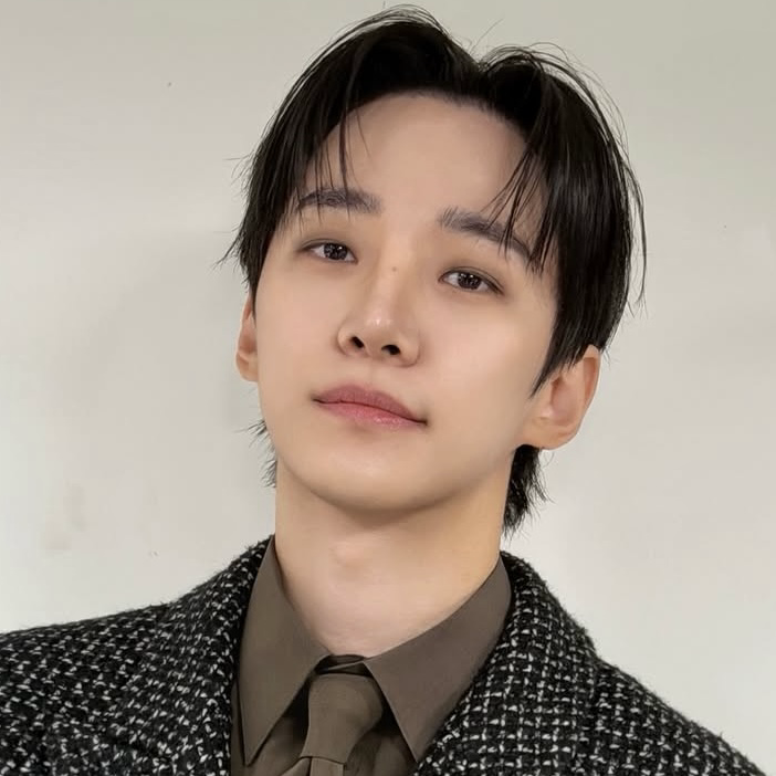 イ・ジュノのビハインドカット