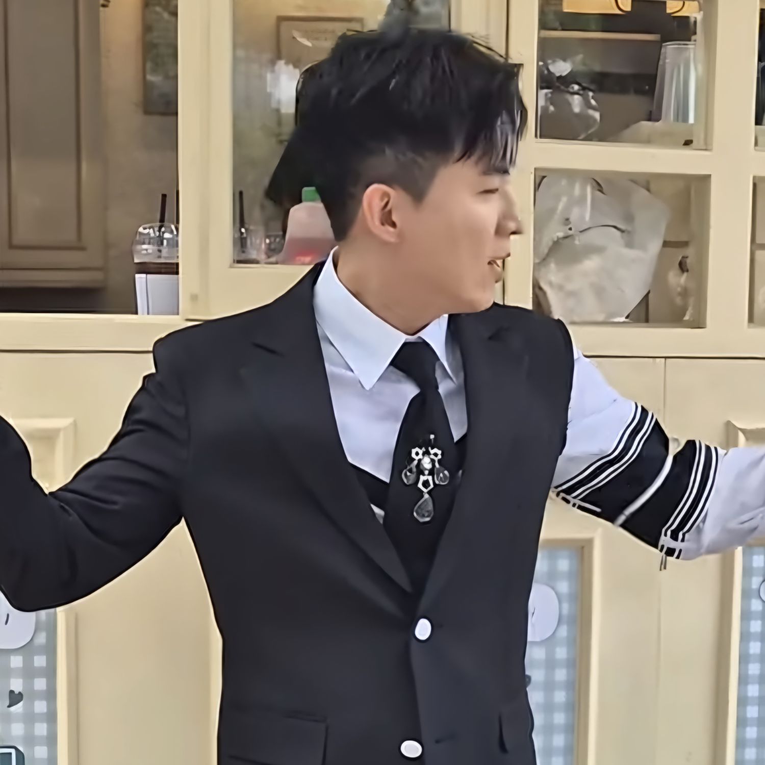 Momen yang diabadikan oleh penggemar Na Taejoo