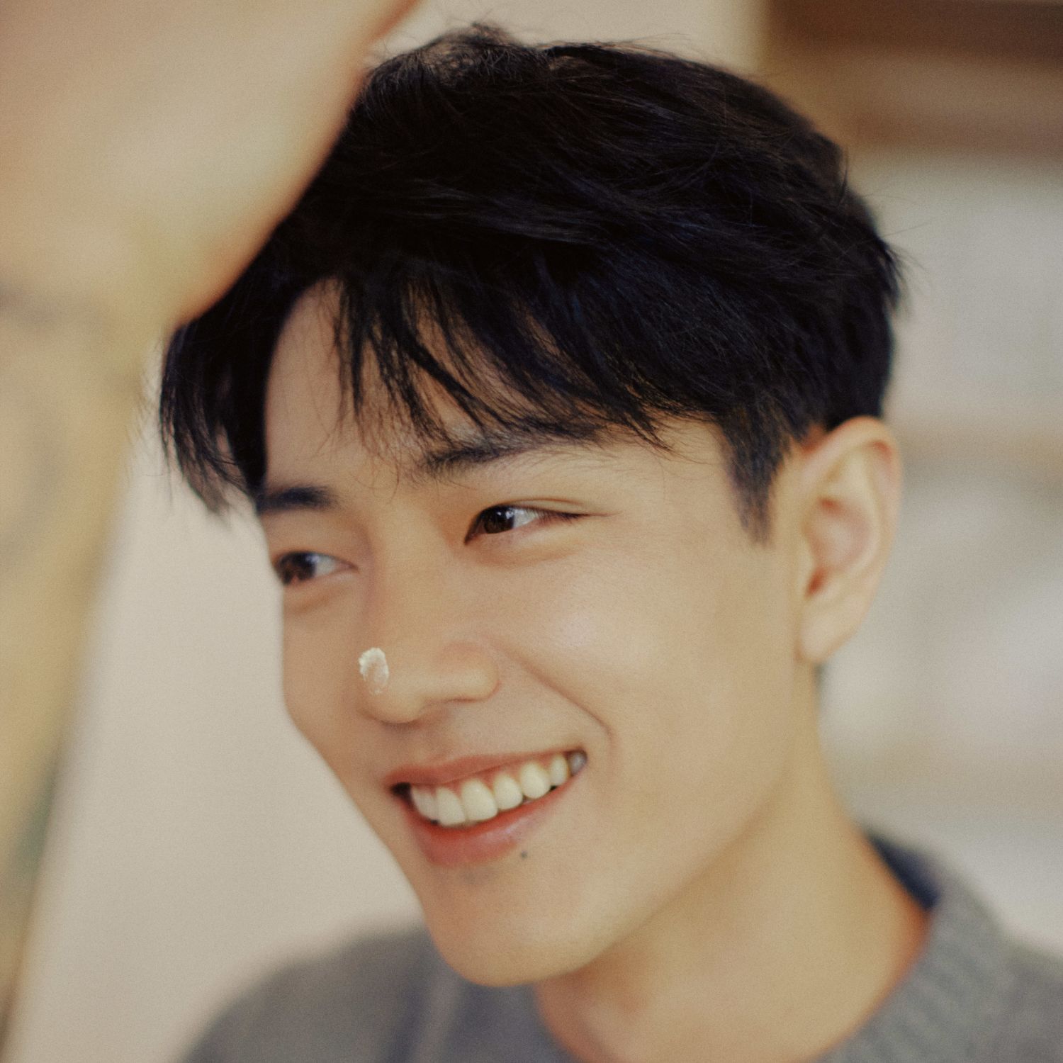 Latest photo of Xiao Zhan