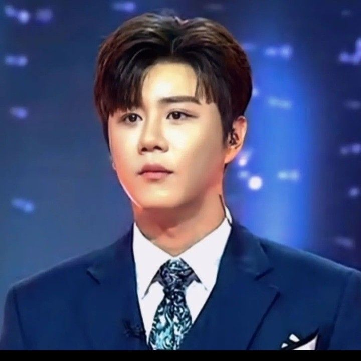 粉丝拍下的晋海成瞬间