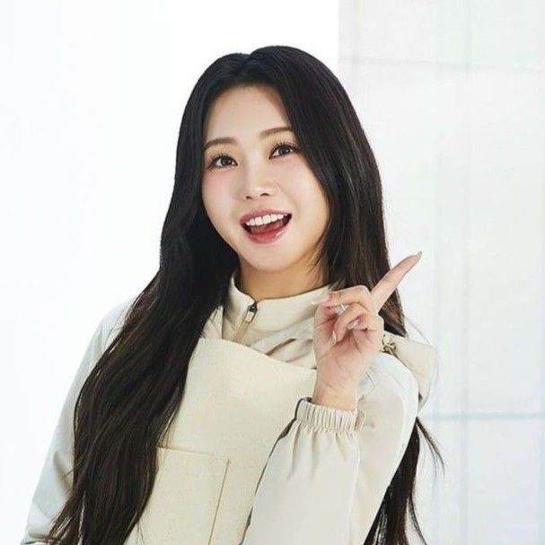 粉絲拍下的洪智允瞬間