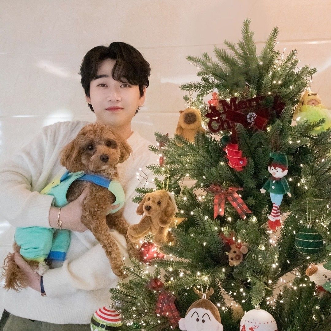 Recent activity shot of Hwang Youngwoong