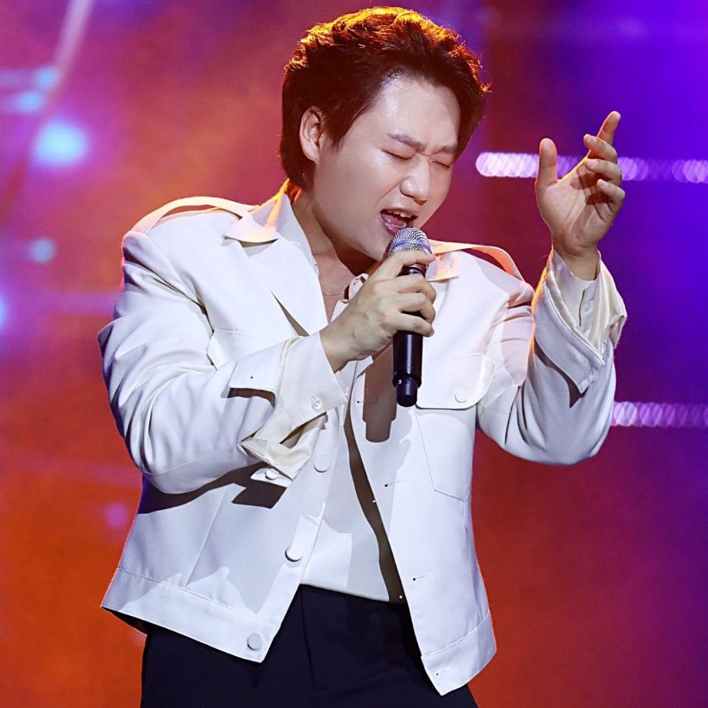 A moment captured by a fan of Min Soohyun