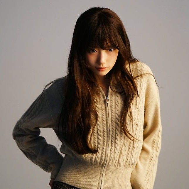 Behind-the-scenes cut of Bae Suzy