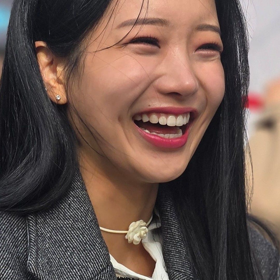 Recent activity shot of Kim Soyeon (2004)