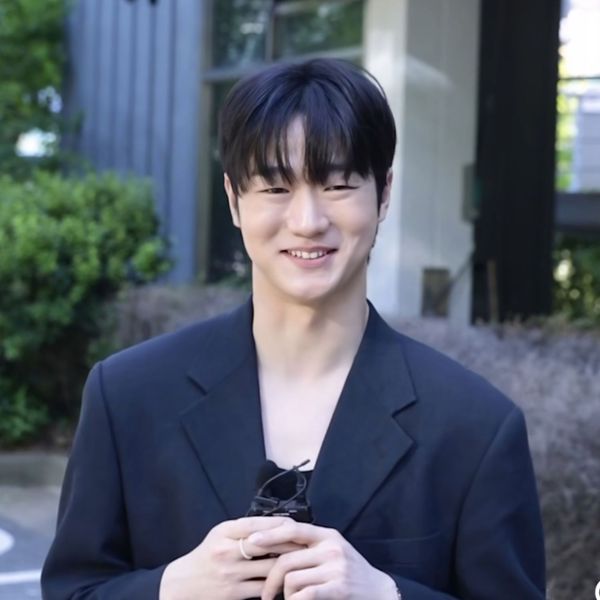 Today’s standout profile photo of Park Junwoo on Choeaedol Celeb