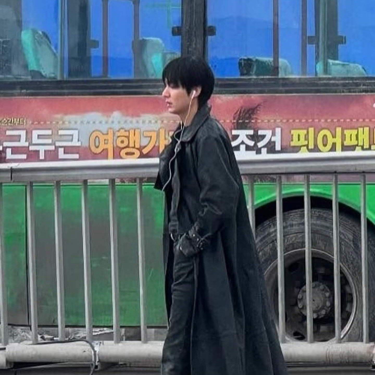 Behind-the-scenes cut of Lee Minho