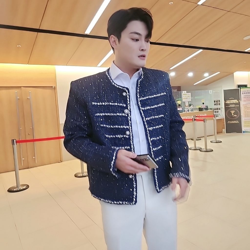 Recent activity shot of Kim Kyungmin