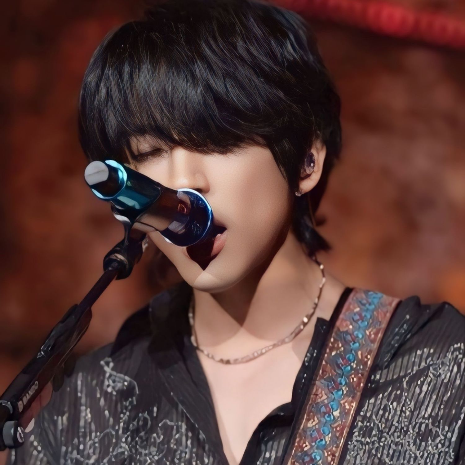 Recent activity shot of Lee Seungyoon