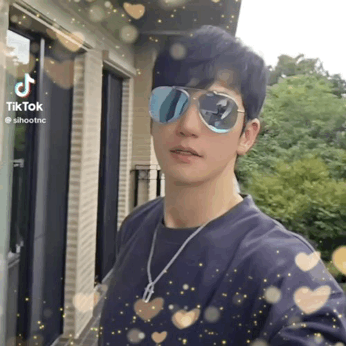 Recent activity shot of Park Sihoo