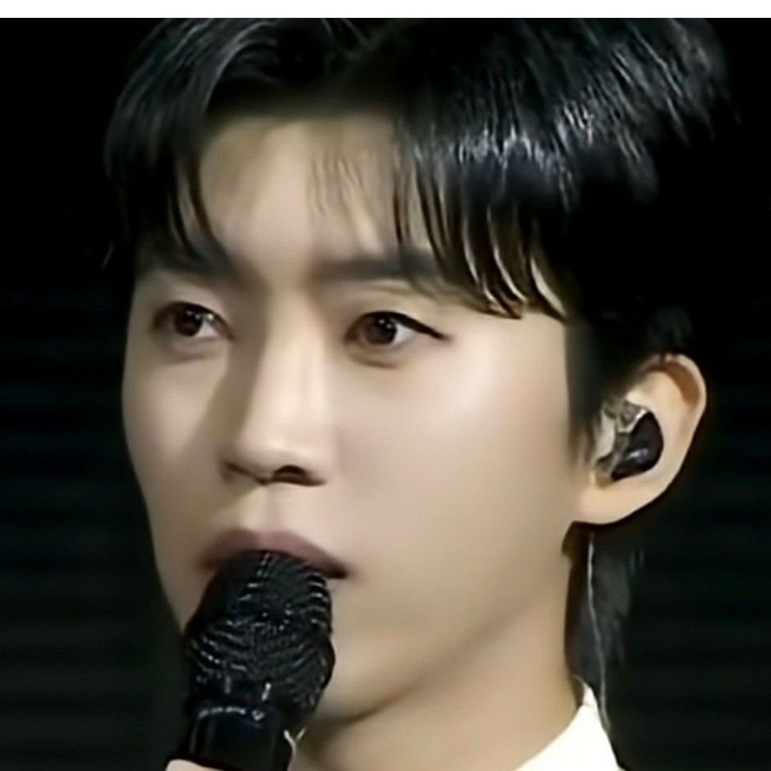 임영웅 최근 활동샷