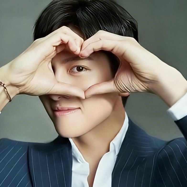 A moment captured by a fan of Ji Changwook