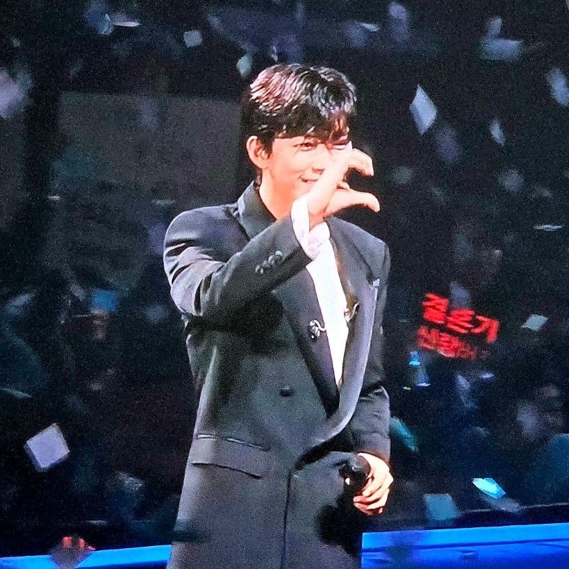 Foto terbaru dari Lim Youngwoong