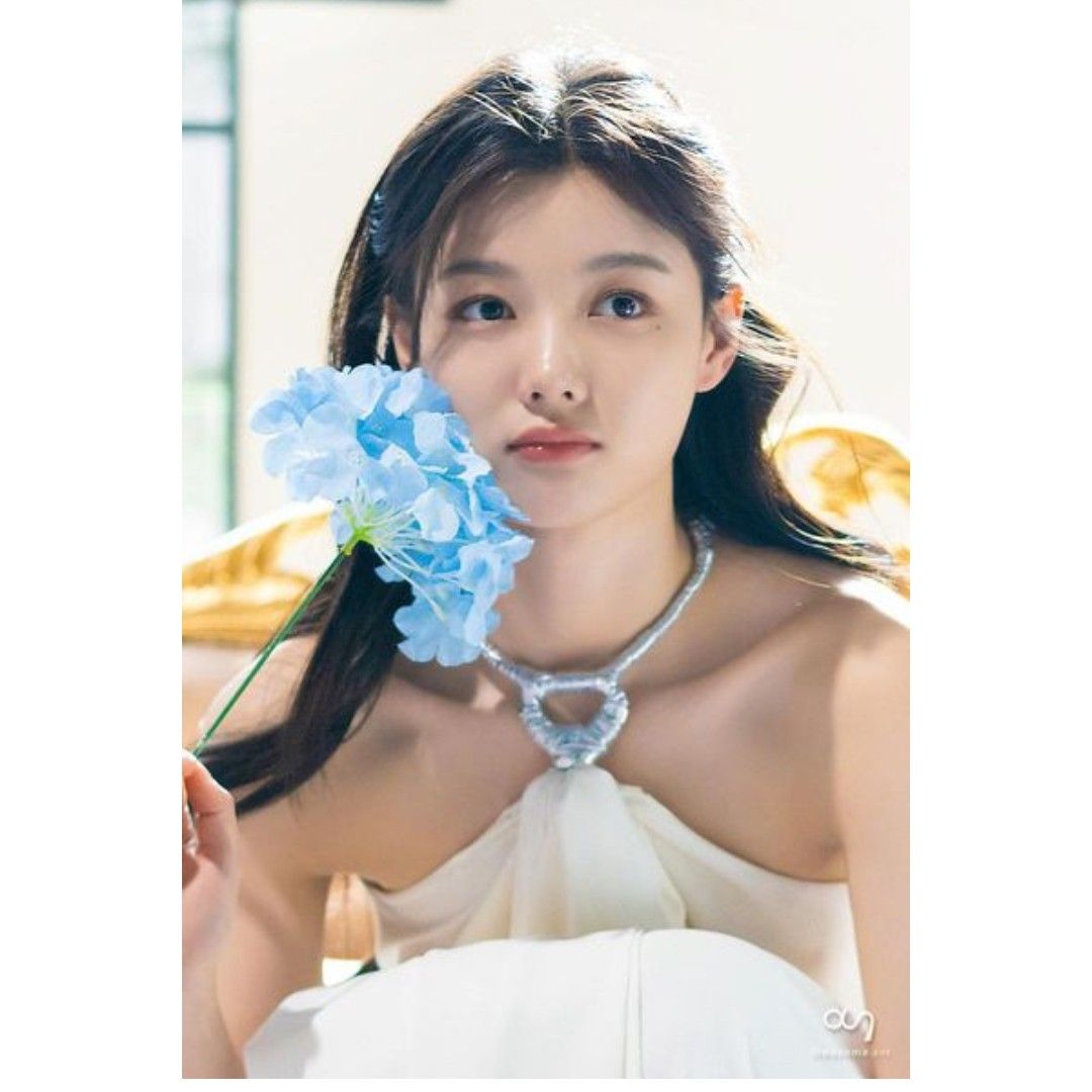 김유정의 비하인드 컷