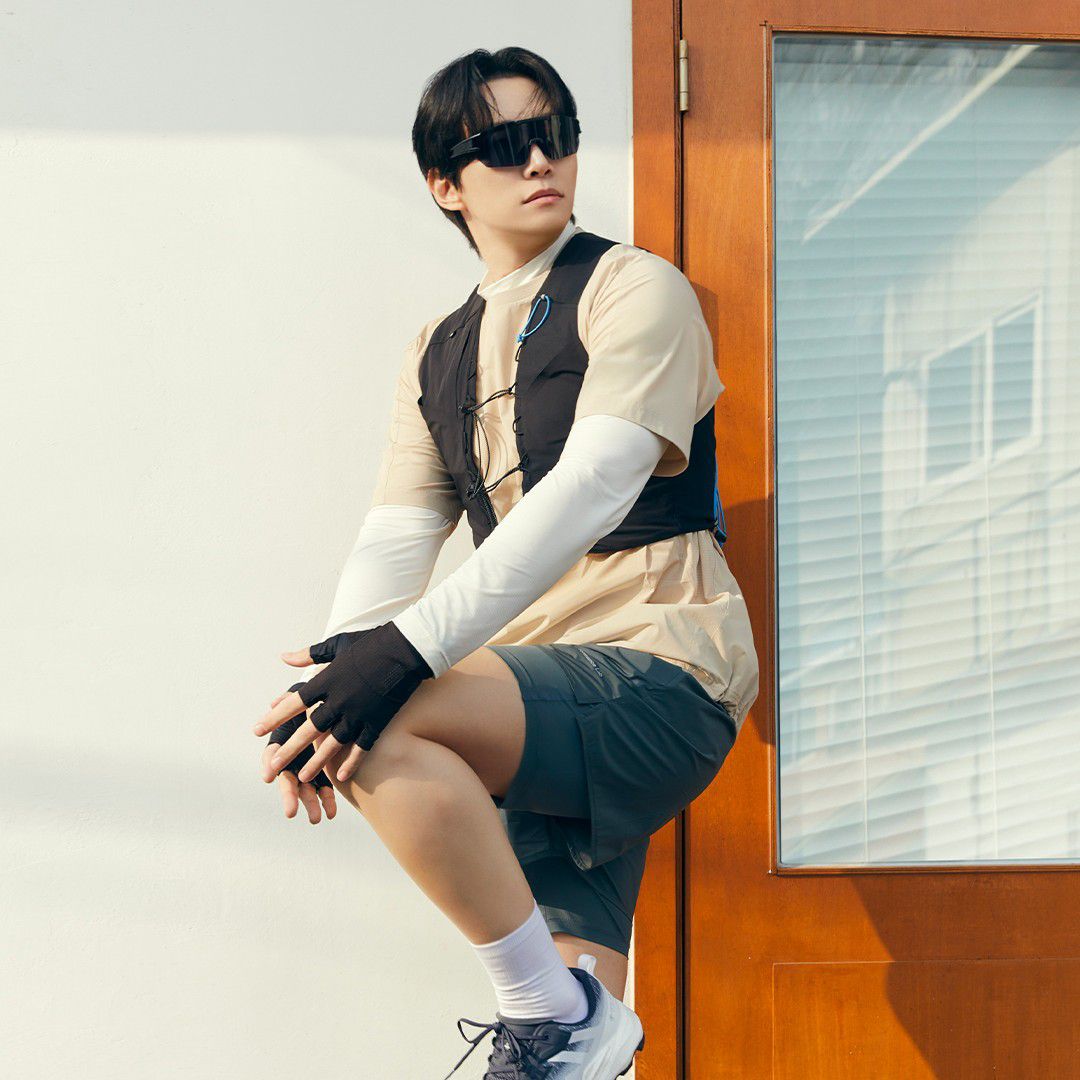 Recent activity shot of Lee Junho