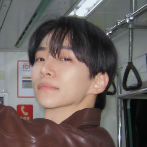 Foto kegiatan terbaru dari Lee Junho