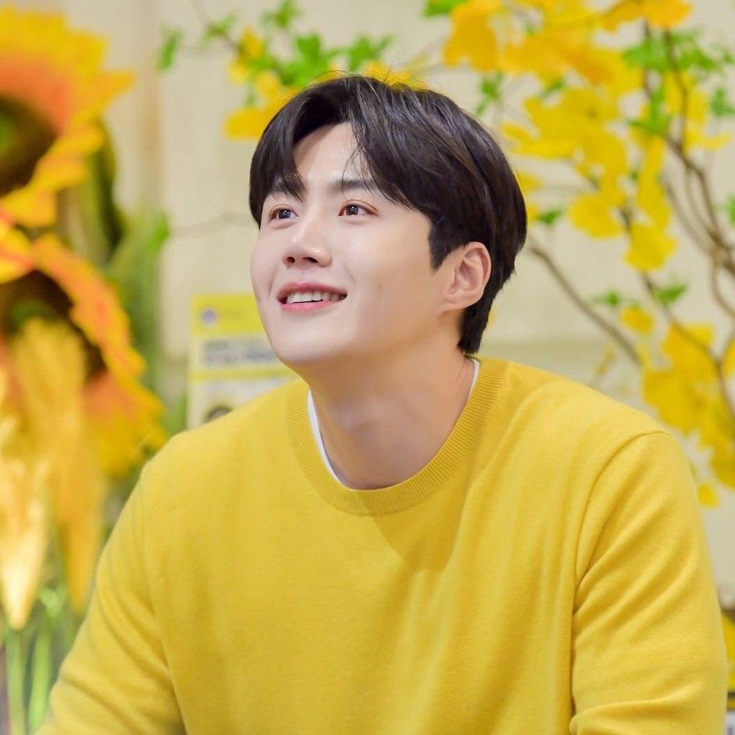 A moment captured by a fan of Kim Seonho