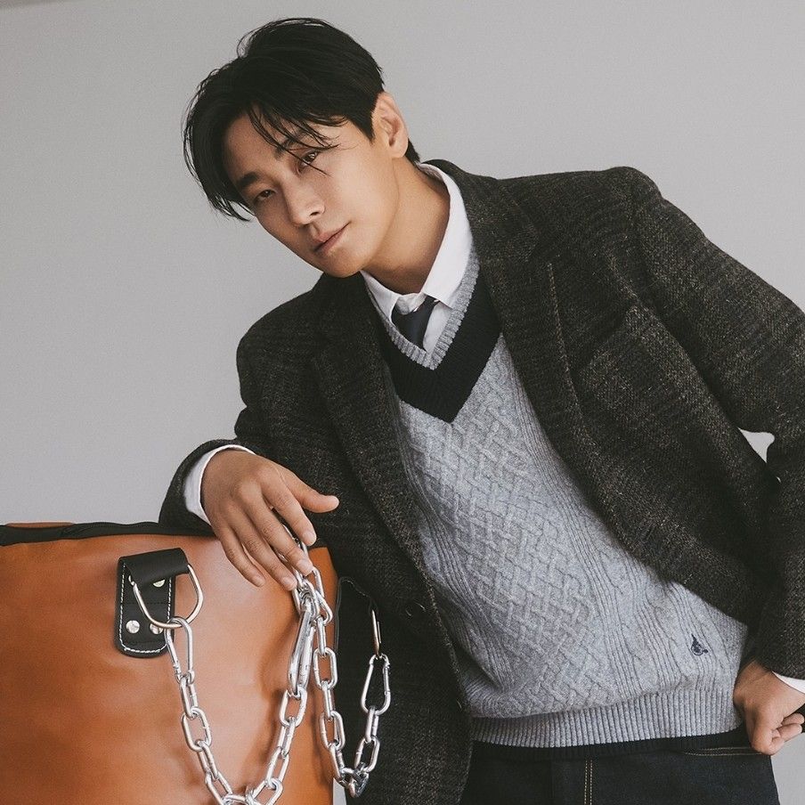 Recent activity shot of Joo Jihoon