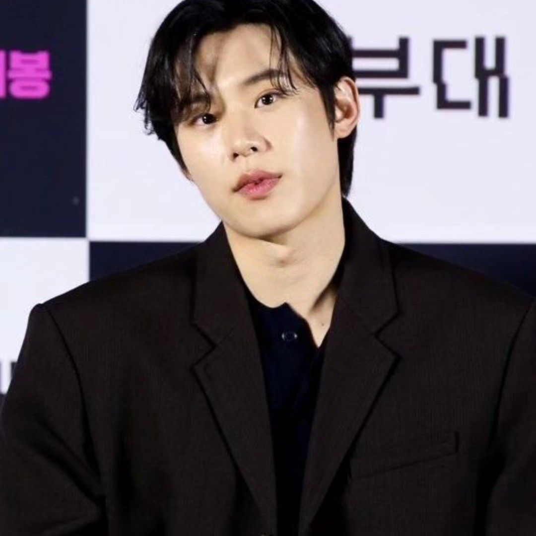 Latest photo of Kim Sungcheol