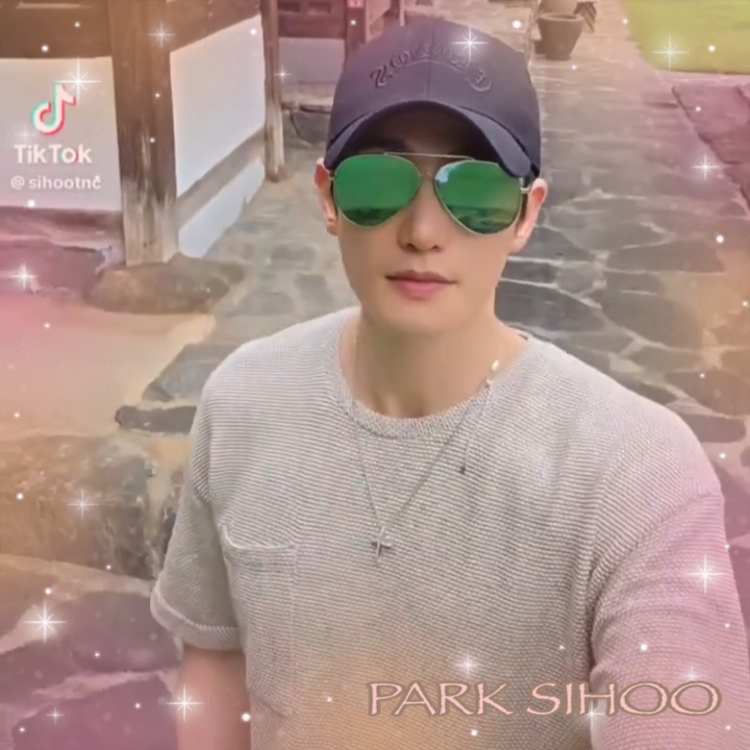 Recent activity shot of Park Sihoo