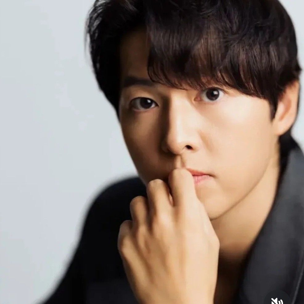 Cuplikan di balik layar dari Song Joongki