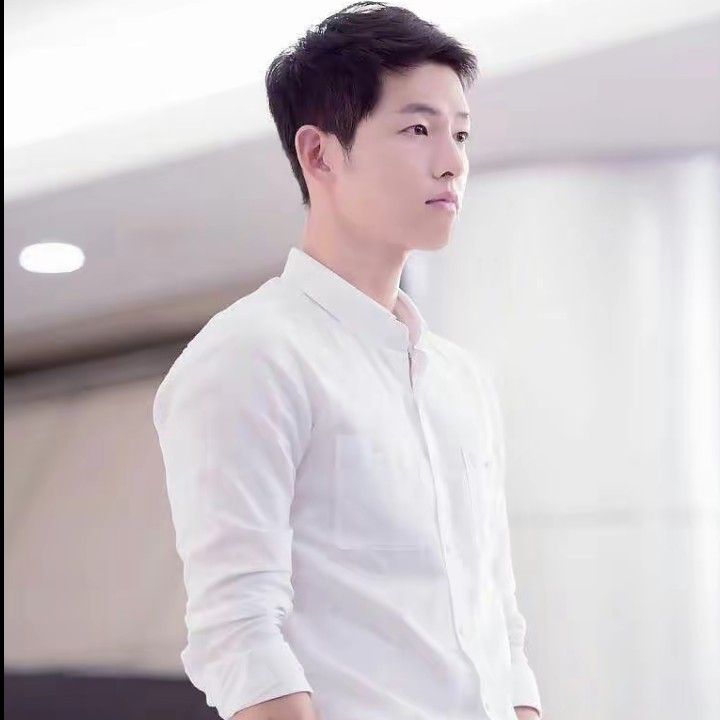 Cuplikan di balik layar dari Song Joongki