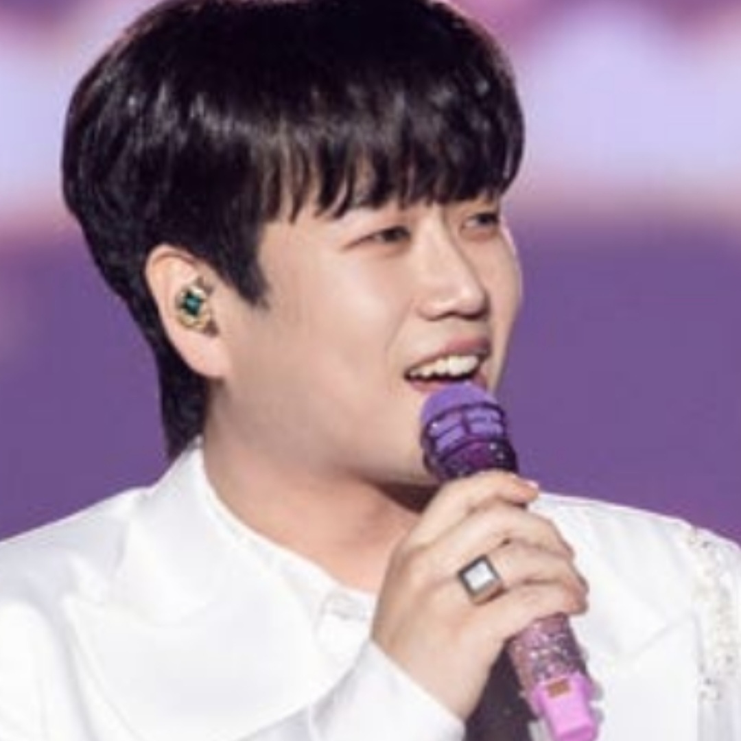Recent activity shot of Hwang Youngwoong