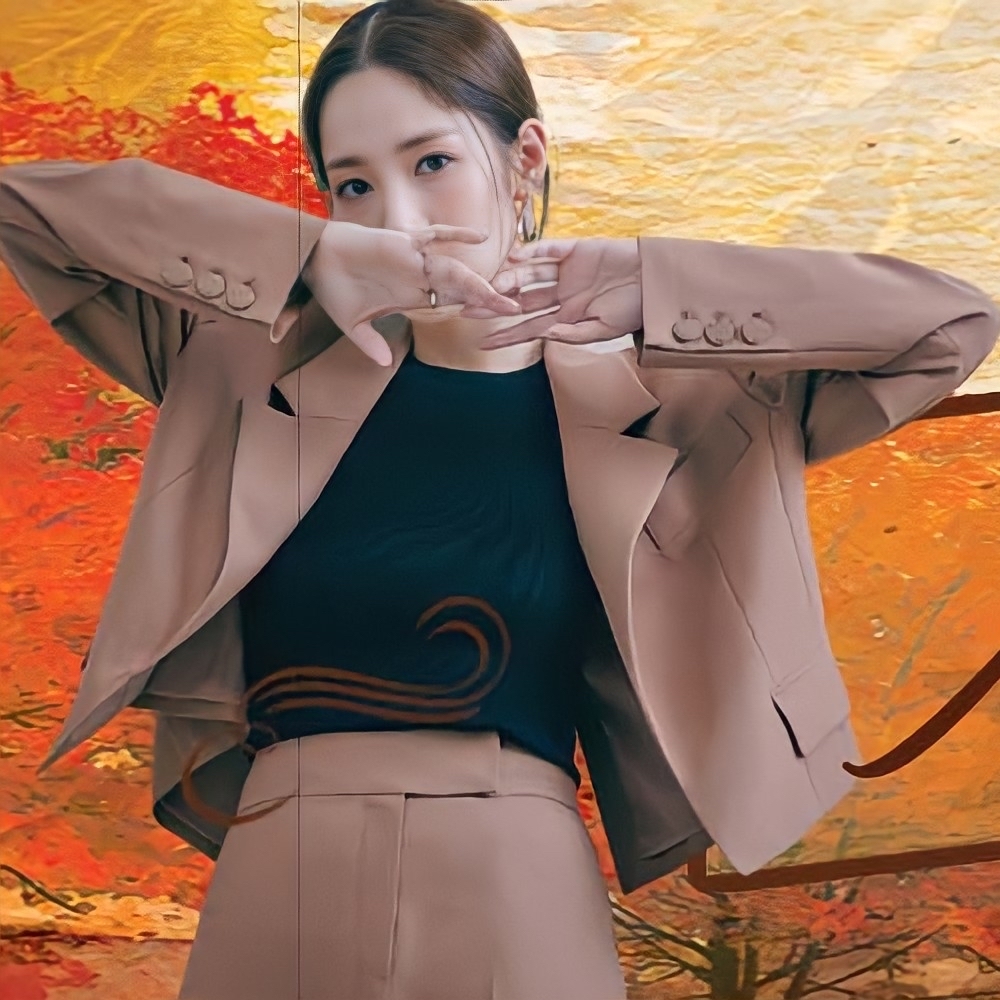 Recent activity shot of Park Minyoung
