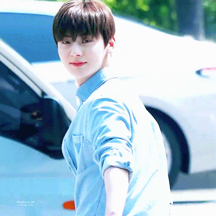 Latest photo of Hwang Minhyun