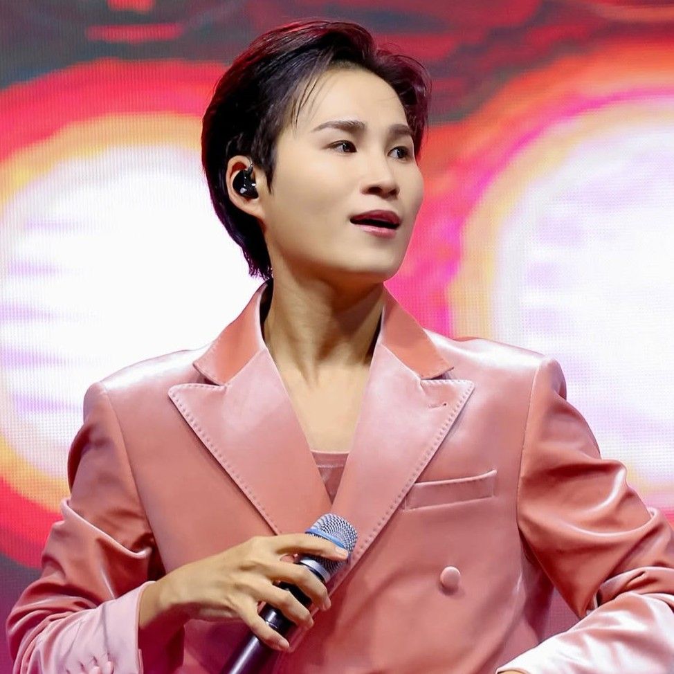 粉絲拍下的金熙栽瞬間