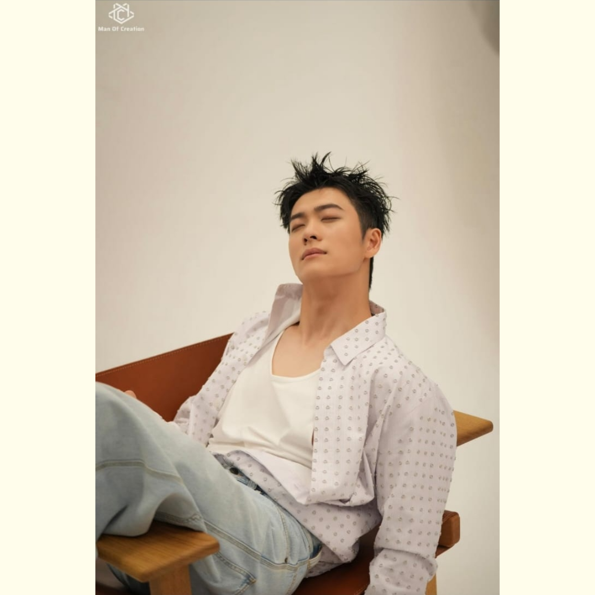 Behind-the-scenes cut of Kang Taeoh