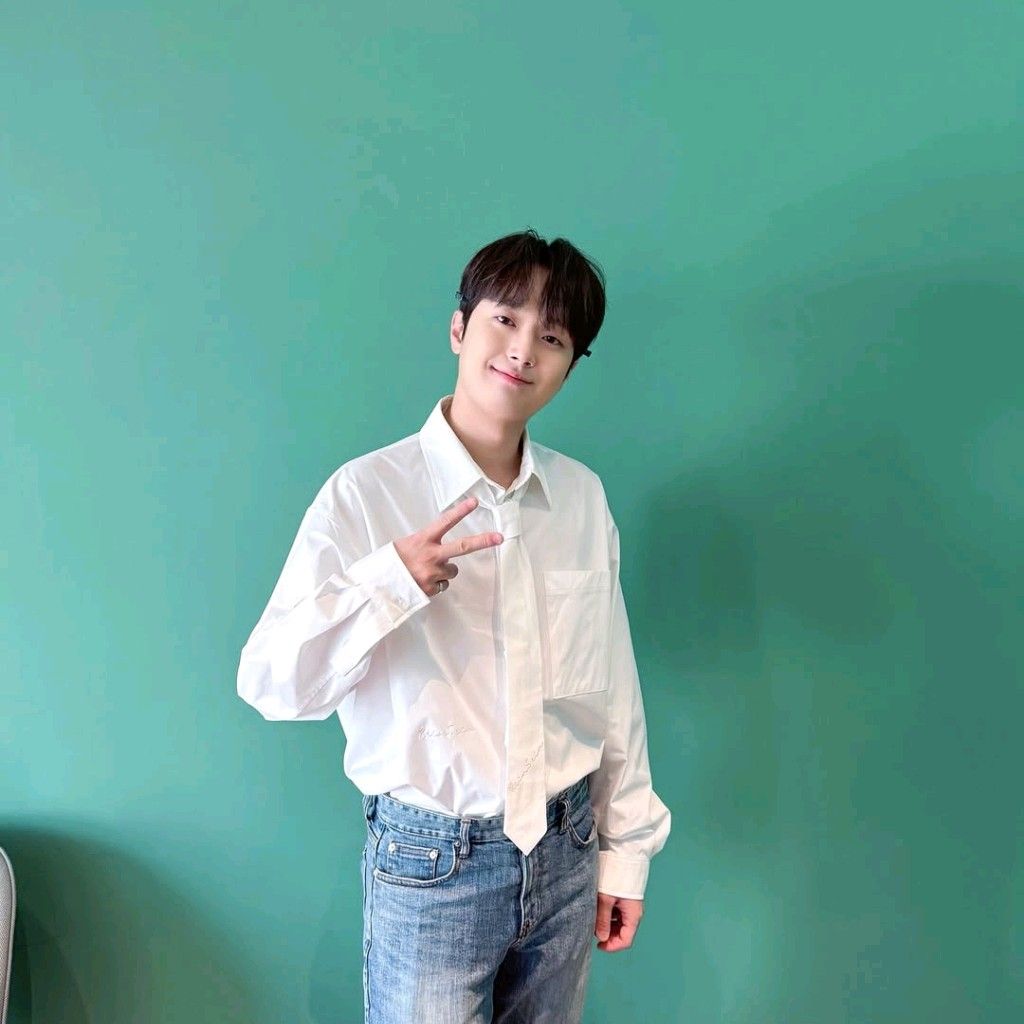 Momen yang diabadikan oleh penggemar Lee Chanwon