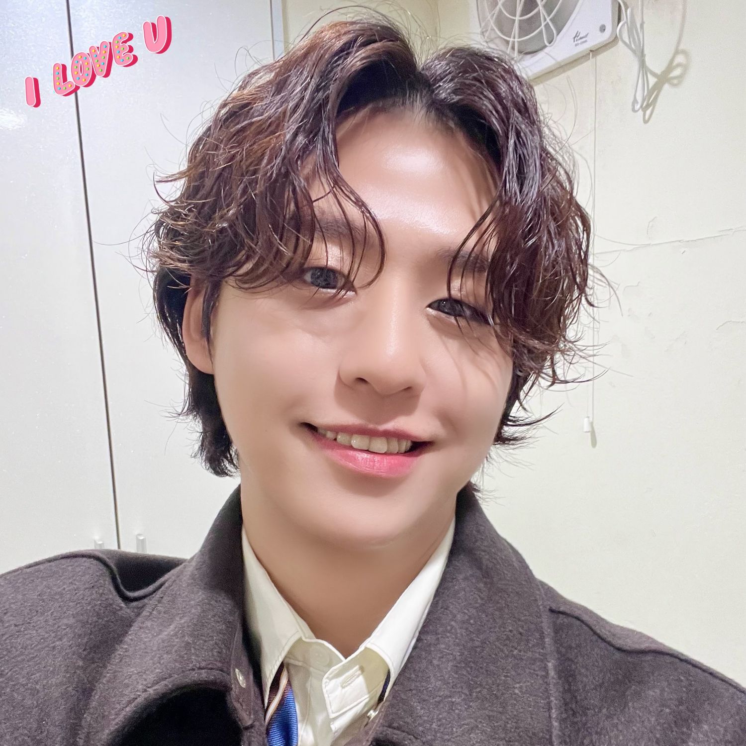 A moment captured by a fan of Lee Solomon