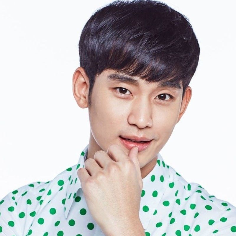 Behind-the-scenes cut of Kim Soohyun