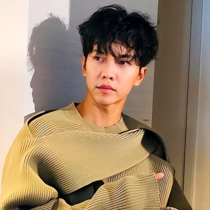 粉丝拍下的李升基瞬间