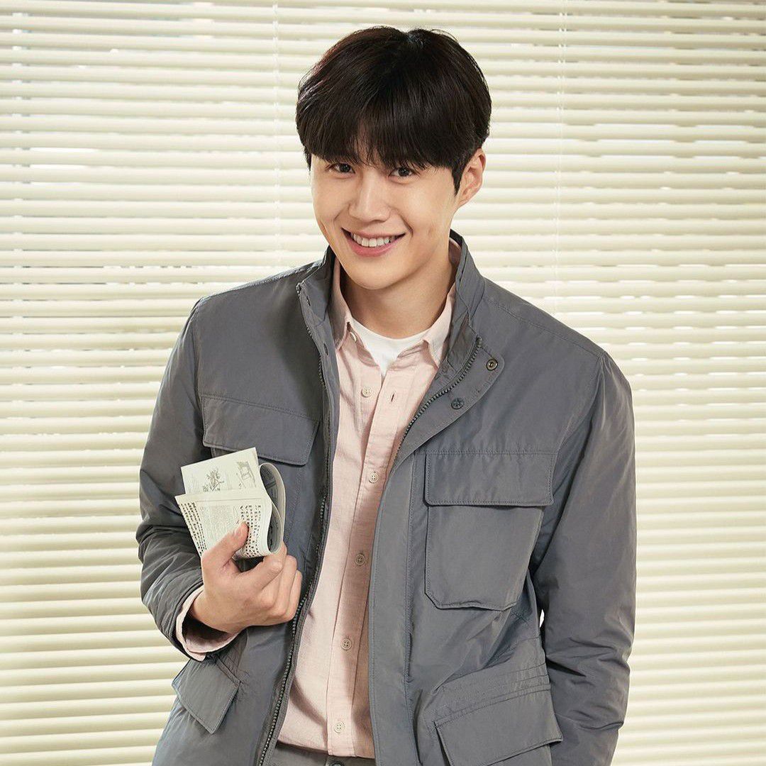 Foto kegiatan terbaru dari Kim Seonho