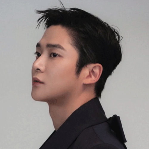 A moment captured by a fan of Rowoon